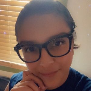 Meet your Posher, Daniela